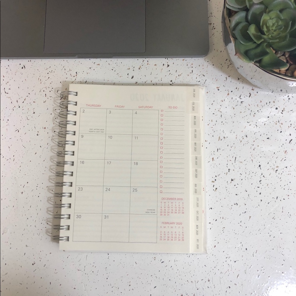 Rae Dunn “Best Year Ever” 2020 Planner - Picture 4 of 6